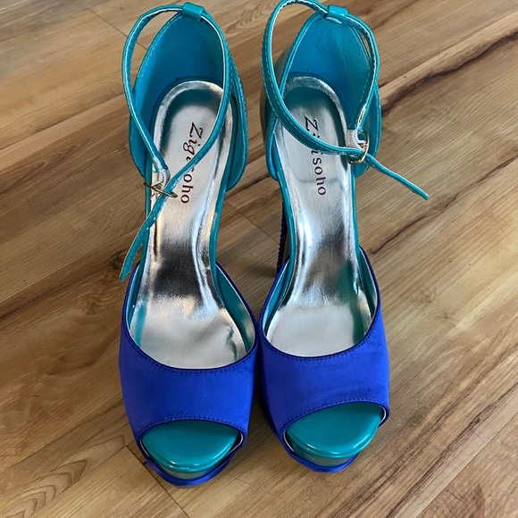 Shoes - Picture 1 of 7